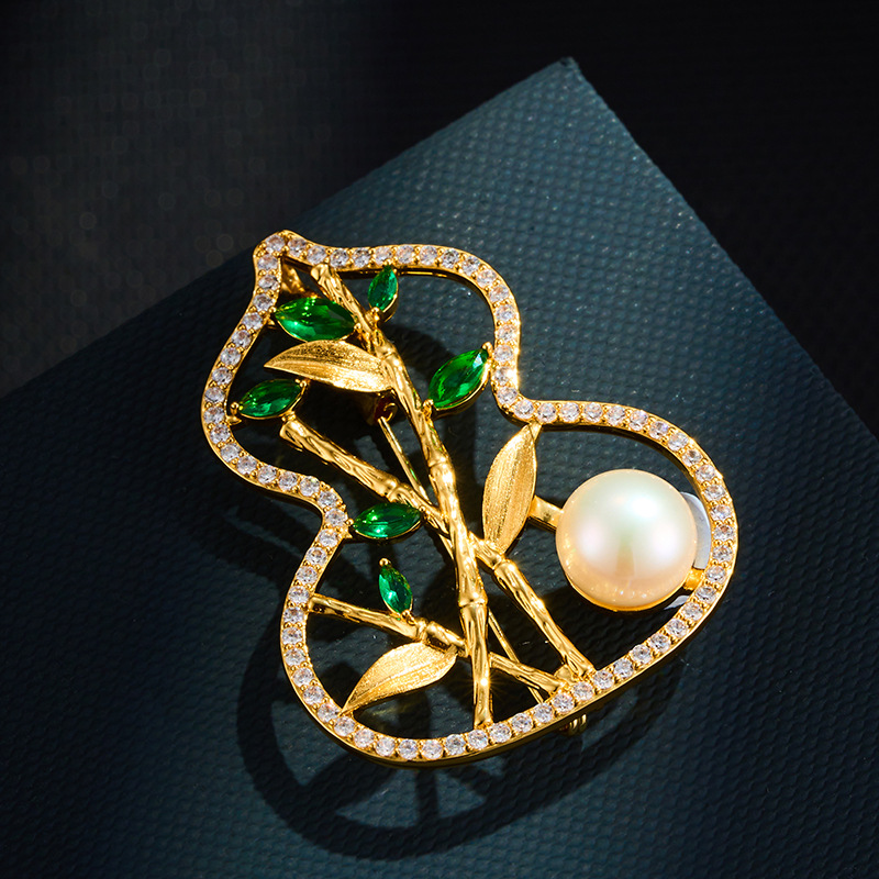 Auspicious Chinese Style Brooch With Gold Plating, Inlaid With Zircon And Freshwater Pearl, Gourd Design